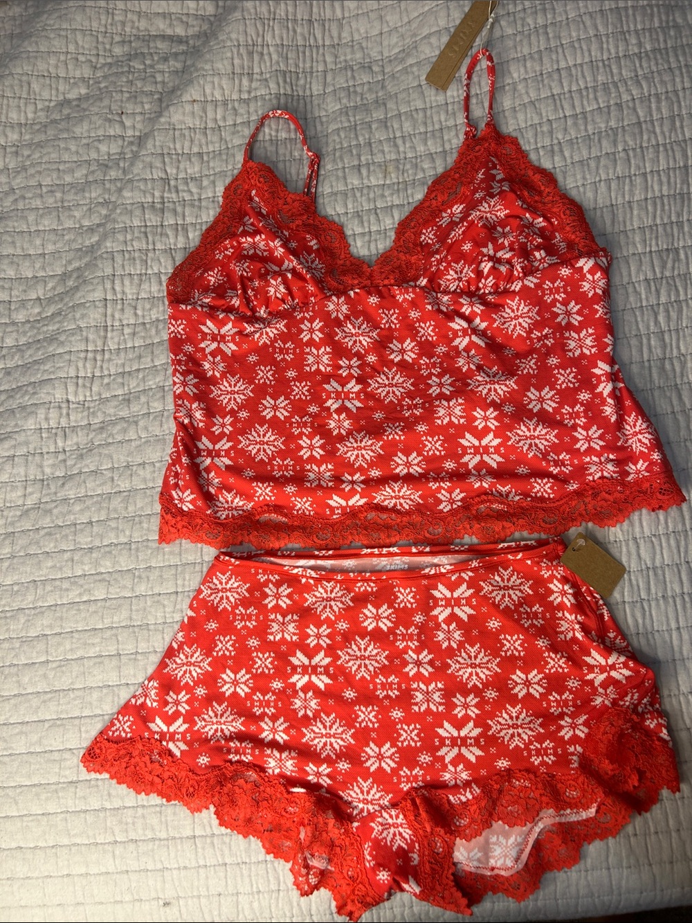 Skims lace cami and boyshort set. Red snowflake fairisle size 2X. NWT